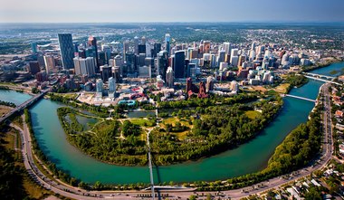 Calgary aerial pan from n